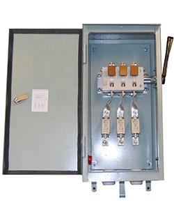 Ящик силовой Электротехник ЯВЗ-31-IP54 УХЛ2 100А с ПН-2 100А ET529123