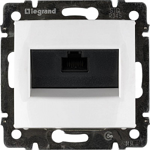 Розетка компьютерная 1-м СП Valena RJ45 кат.5E UTP на захватах механизм бел. Legrand 774230