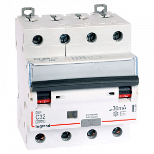 Дифференциальный автоматический выключатель Legrand DX3 4П 32А 30мА, тип AC, 10кА, C 411189